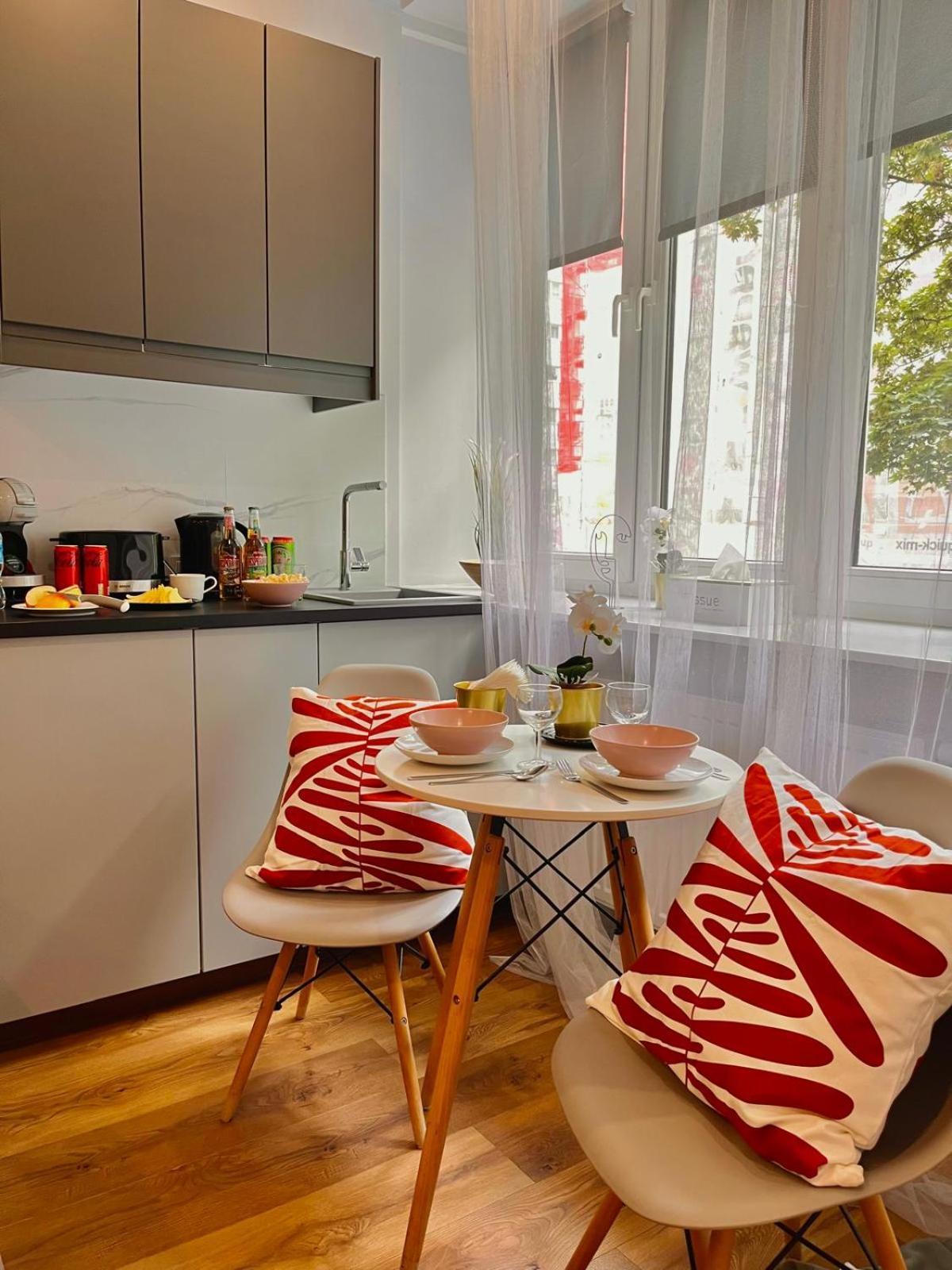 Special 1 Bed Room Condo Warszawa Center Exterior foto